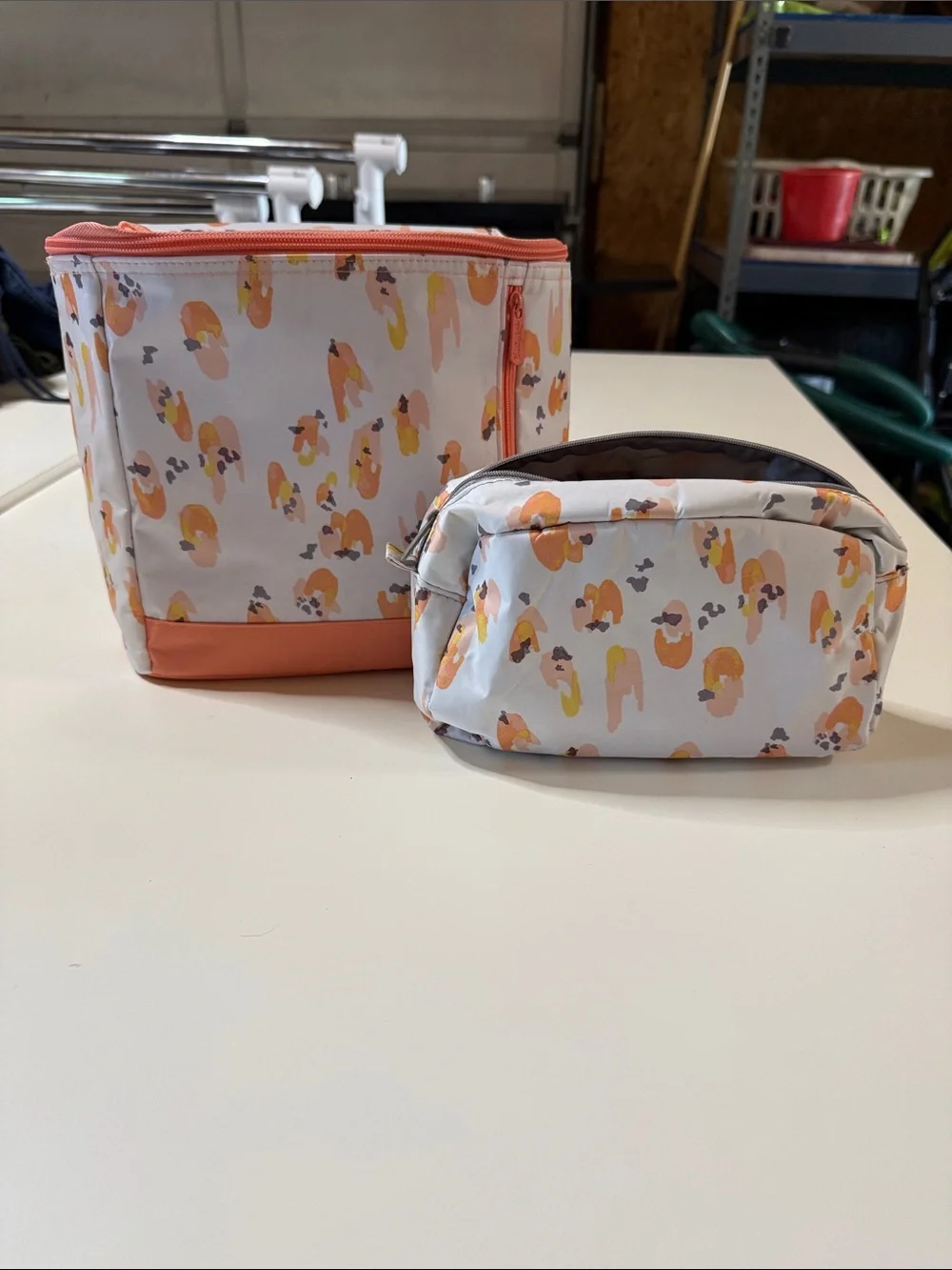 thirty-one Floral lunch box bag and pencil pouch Duo in Peach and White